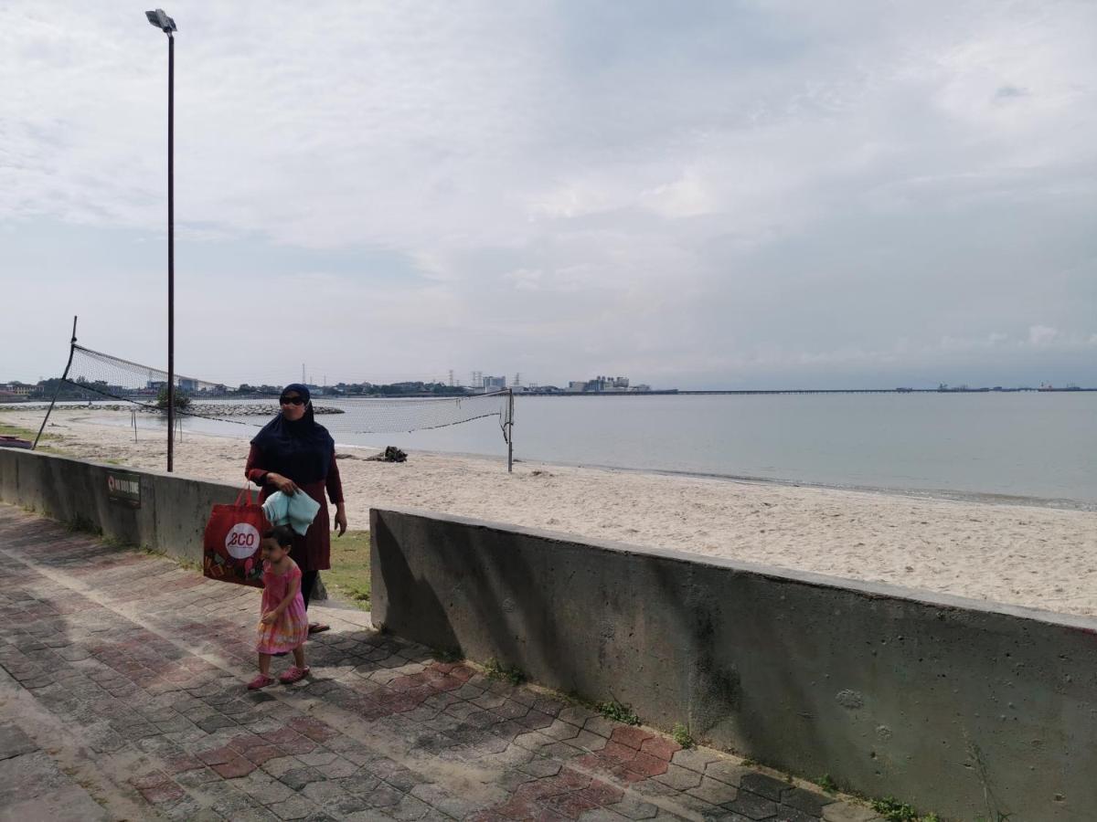 Beach View Private Apartment Port Dickson Exterior foto